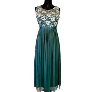 Candalite Petite Green Tulle Sequins Evening Dress NWT